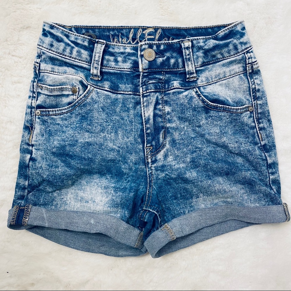 Wallflower High Rise Stretchy Stone Wash Shorts